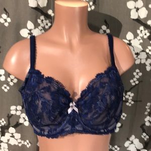Victoria's Secret Intimates & Sleepwear - NWOT Body by VICTORIAS SECRET Unlined Demi Bra Victoria's Secret Intimates & Sleepwear - NWOT Body by VICTORIAS SECRET Unlined Demi Bra